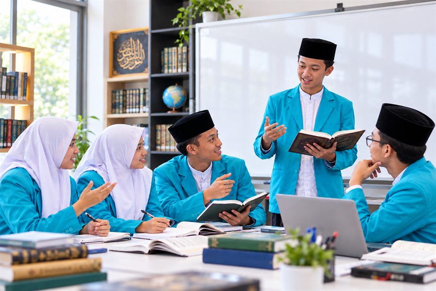 Klinik Bahasa Eco-SaintekMU