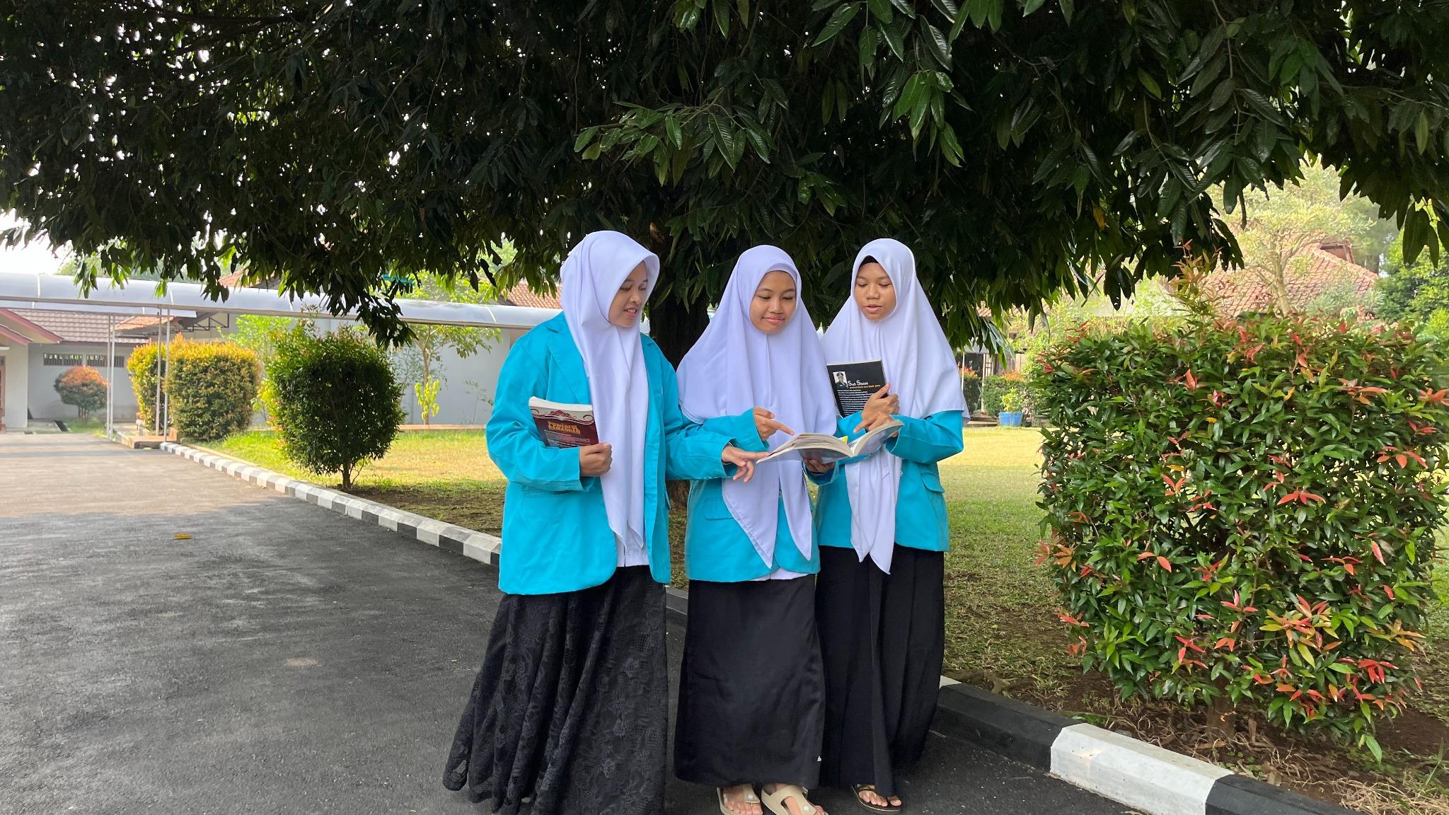 Santriwati Pesantren Eco-Saintek Muhammadiyah